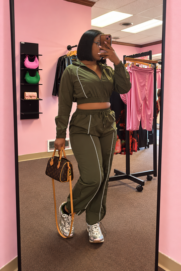 On The Move Wind Breaker Set